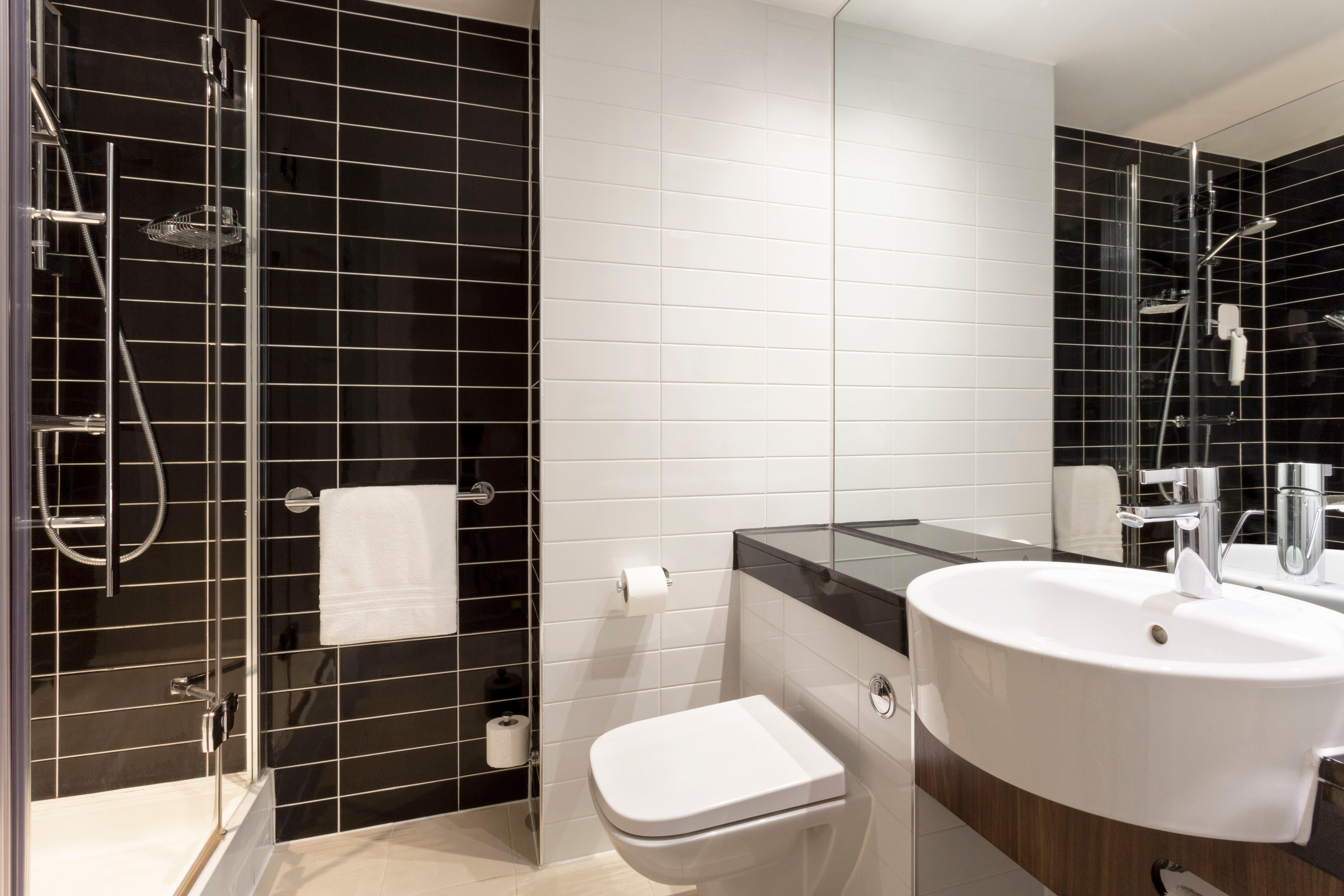 Holiday Inn Express Dunstable, An Ihg Hotel Exteriör bild