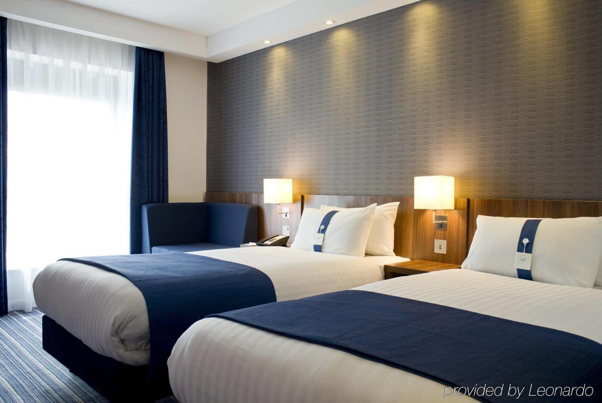Holiday Inn Express Dunstable, An Ihg Hotel Rum bild