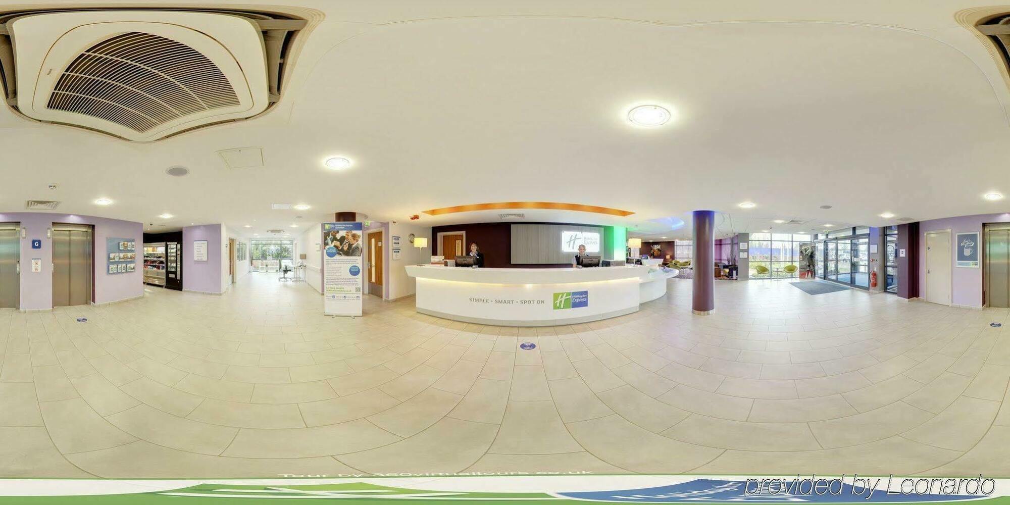 Holiday Inn Express Dunstable, An Ihg Hotel Inreriör bild